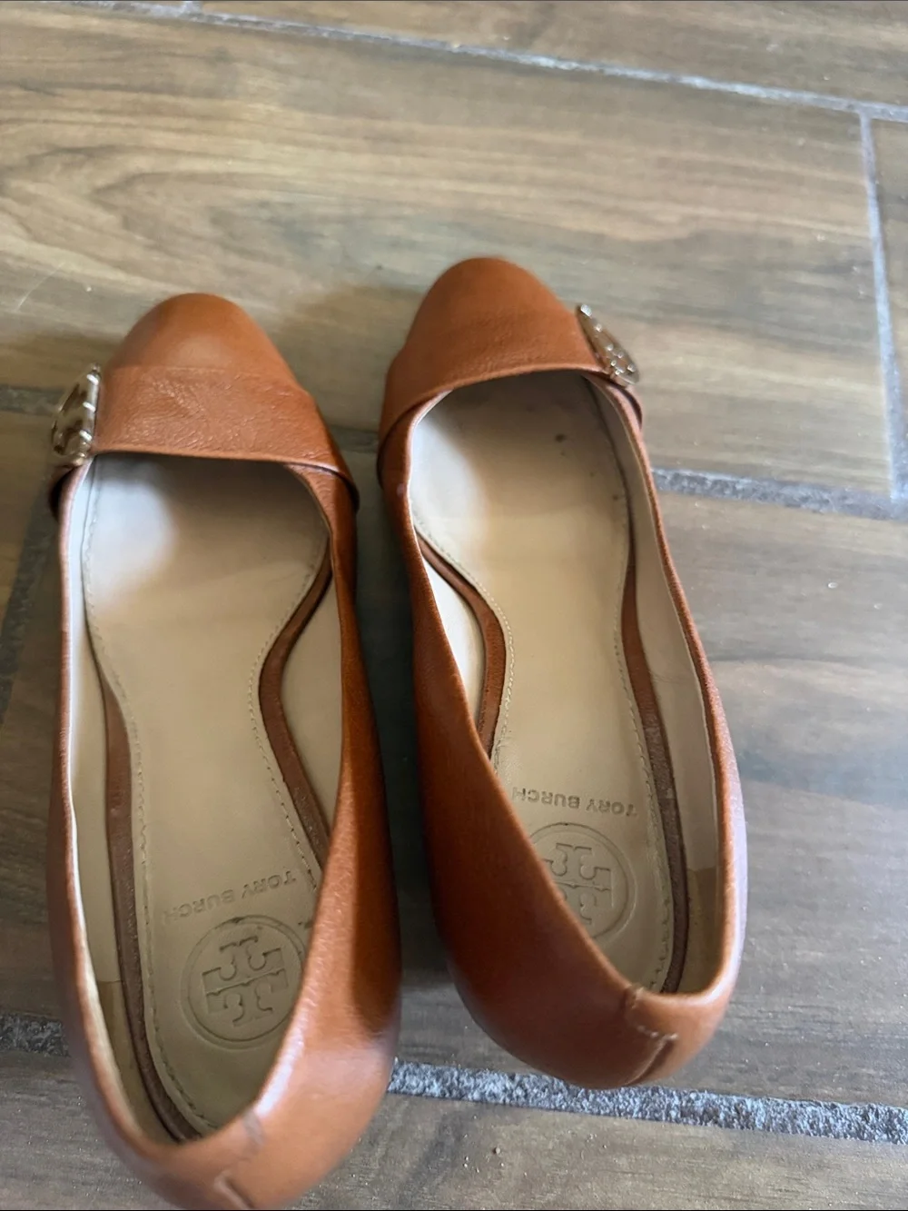 Tory Burch gigi wedges Cognac Leather Logo-Accent shoes